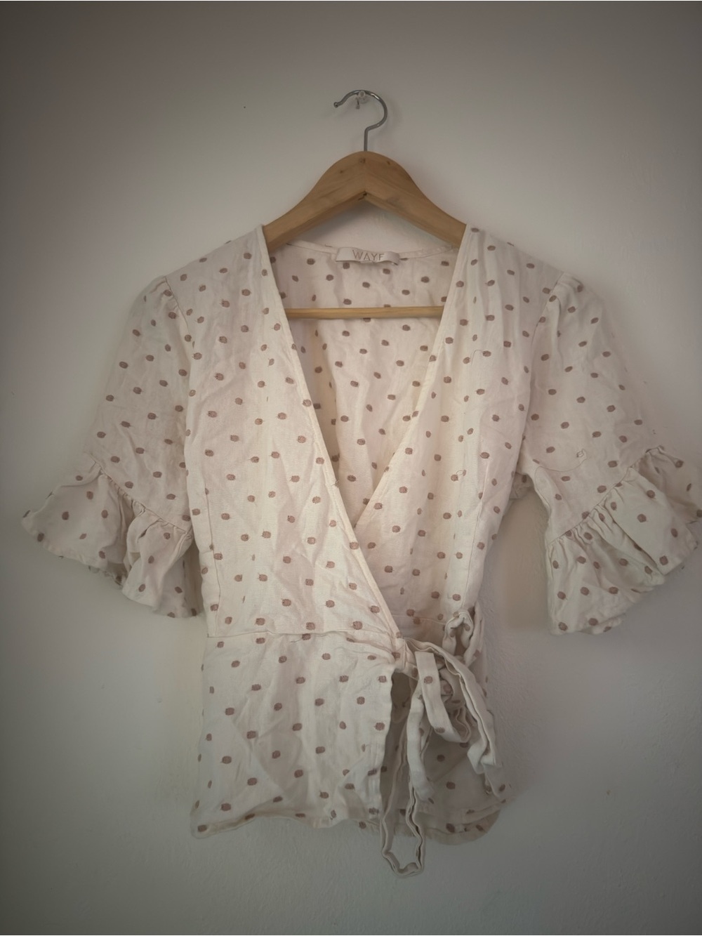 WAYF Women Ivory Beige Linen Blend Embroidered Polka Dot Kaitlyn Wrap Blouse L